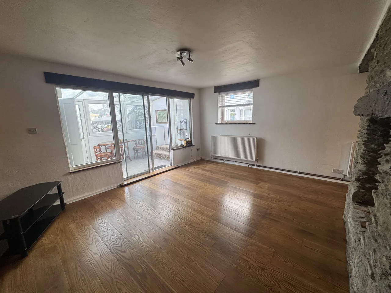 Higher Compton Road, PL3, photo 9