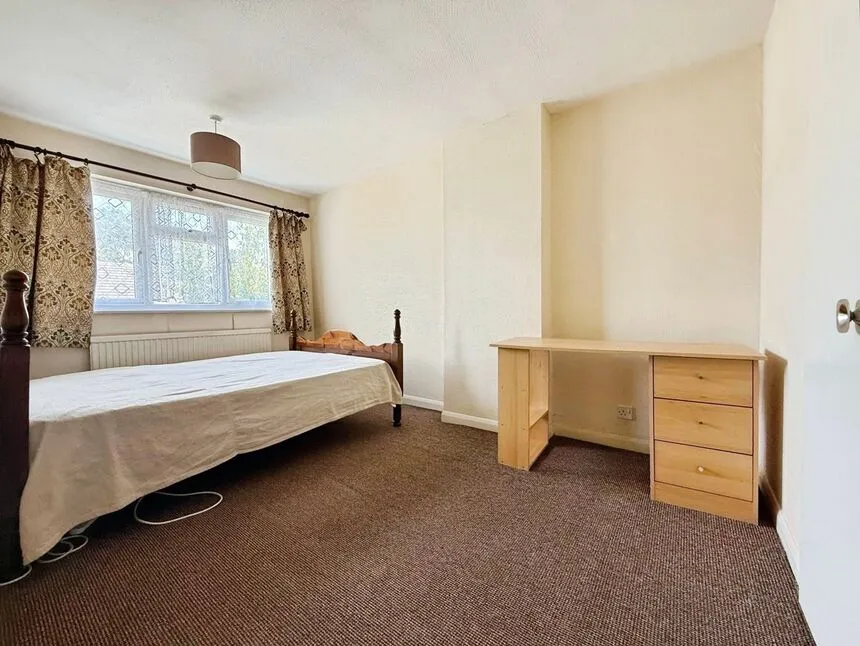 Bramshaw Road, Canterbury, Kent, CT2, photo 5