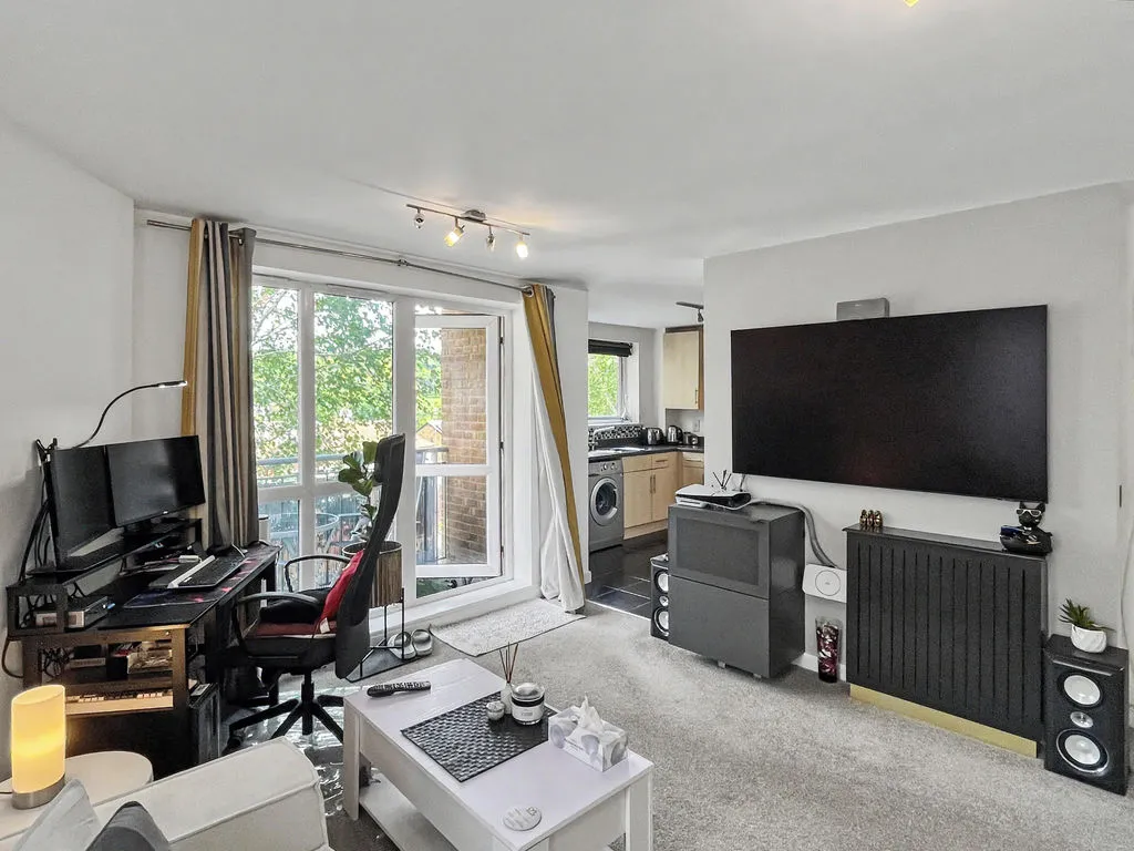 St Hughs Avenue, High Wycombe HP13 7TZ, photo 7