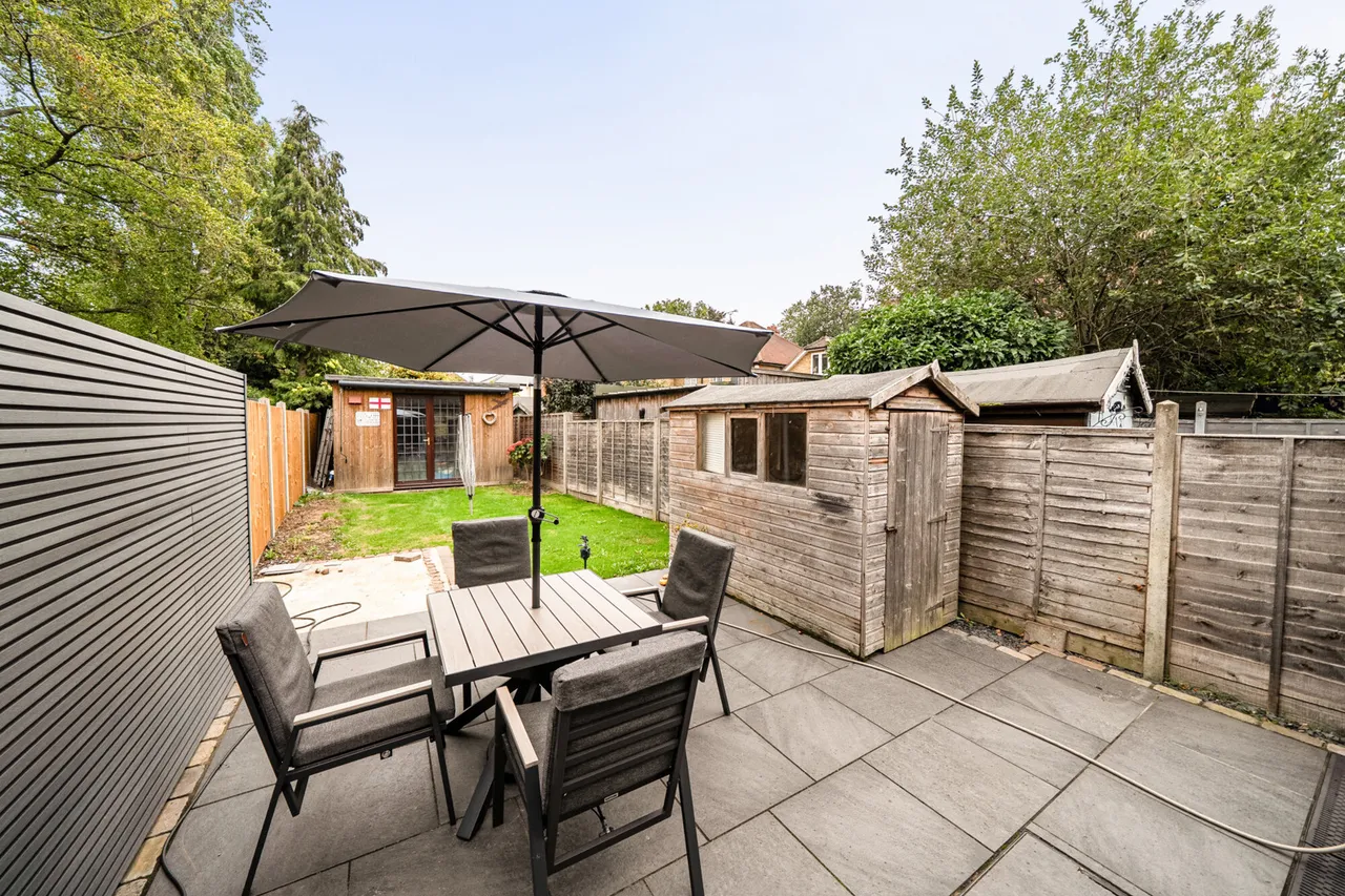 Northwood Road, Harefield, UB9, photo 10
