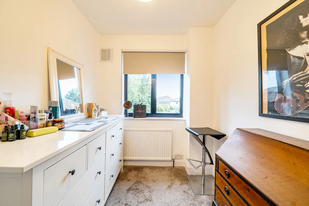 Northwood Road, Harefield, UB9, photo 8