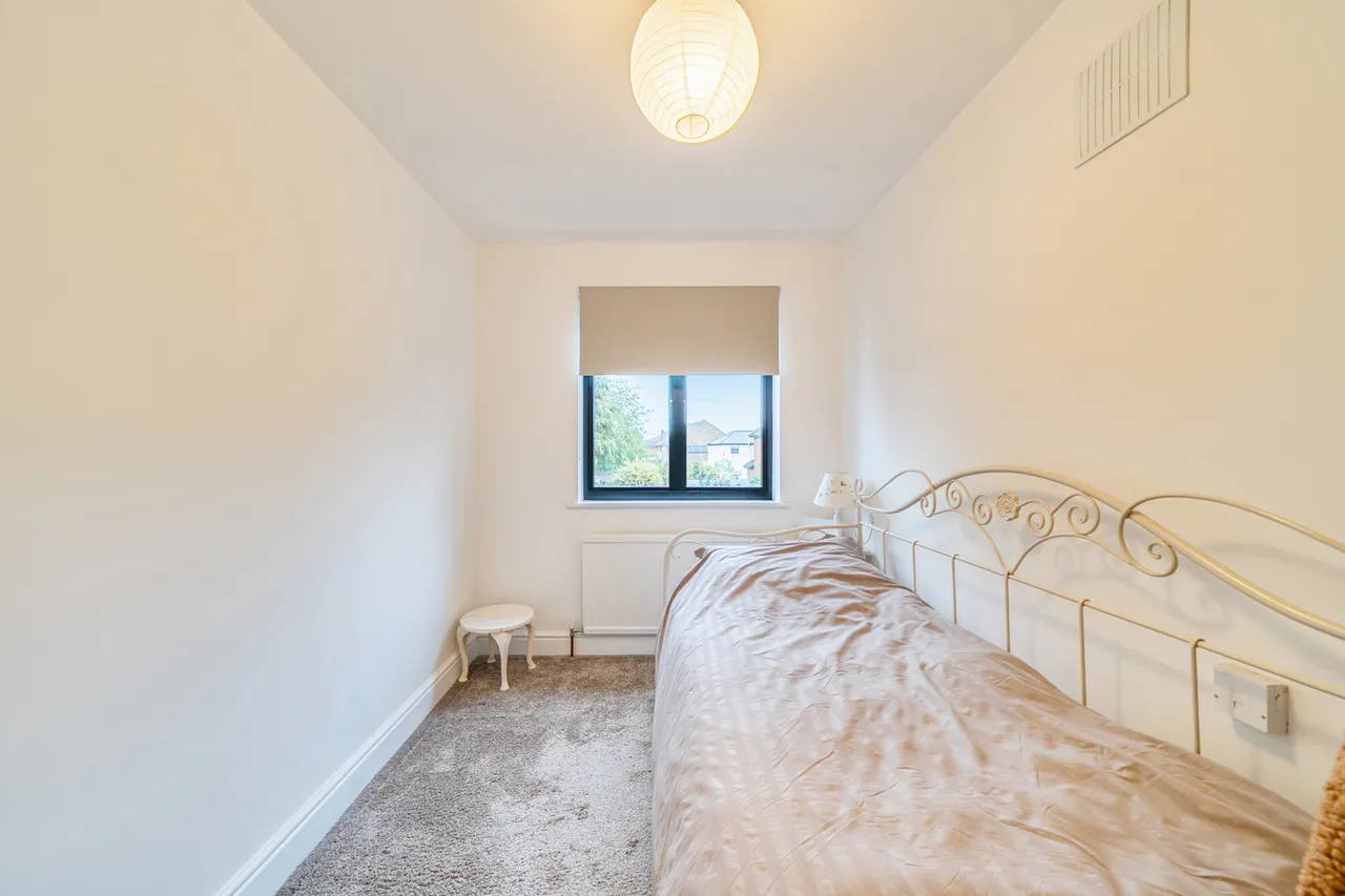 Northwood Road, Harefield, UB9, photo 15