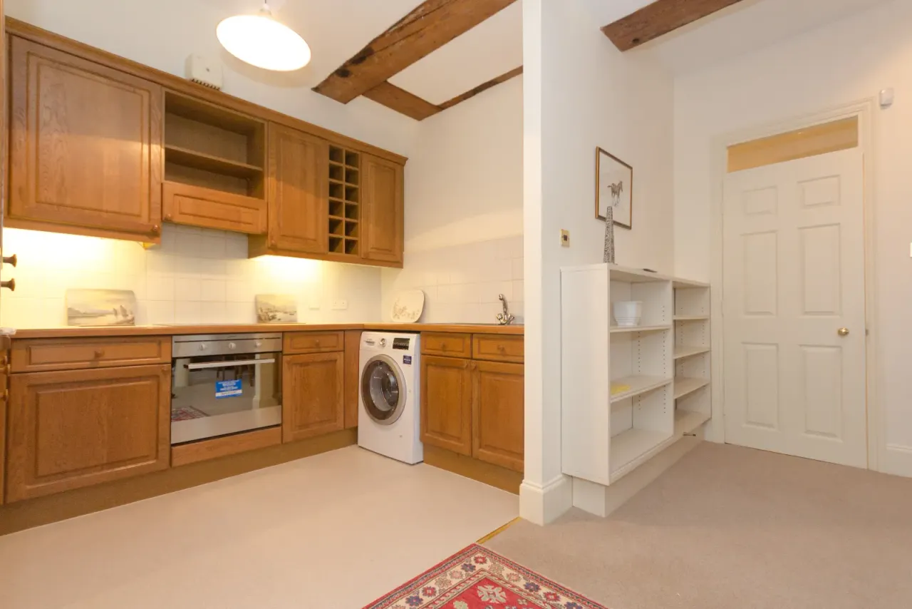 1 bed flat to rent, Regents Bridge Gardens, London, SW8