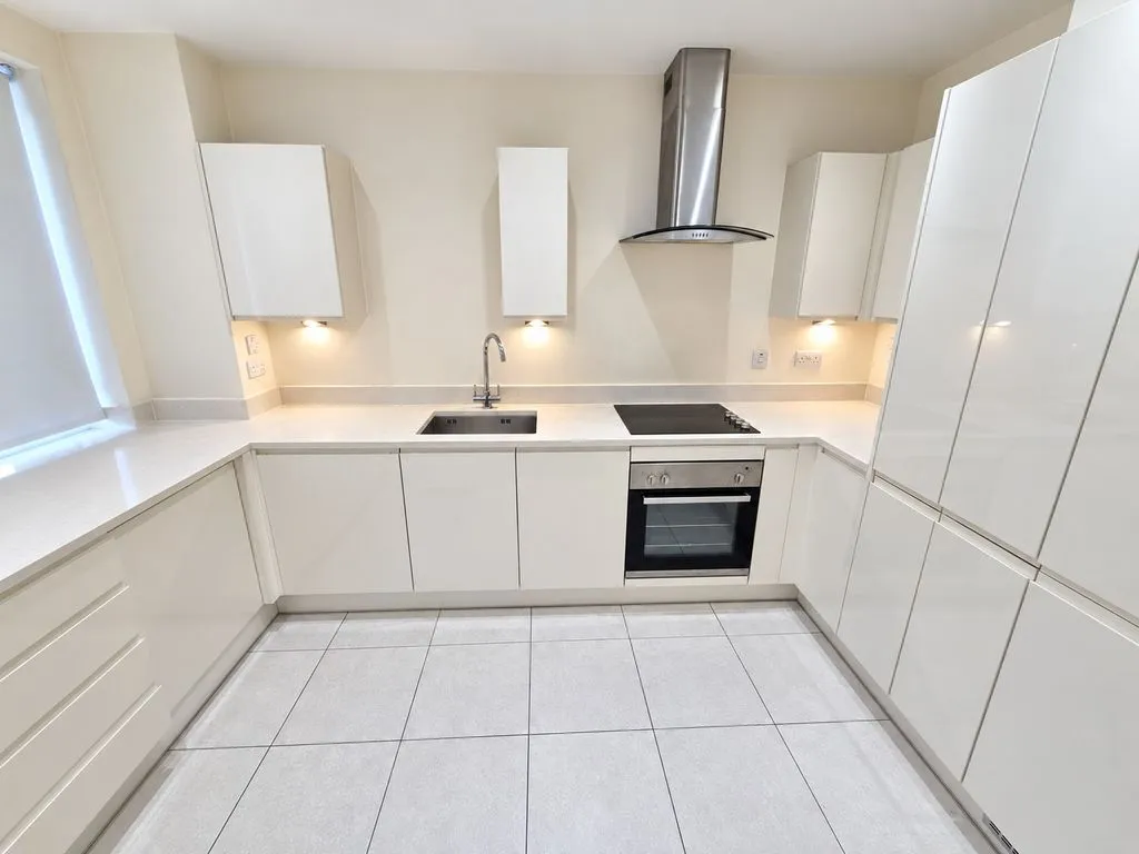 Marsh Road, Pinner, HA5, photo 2