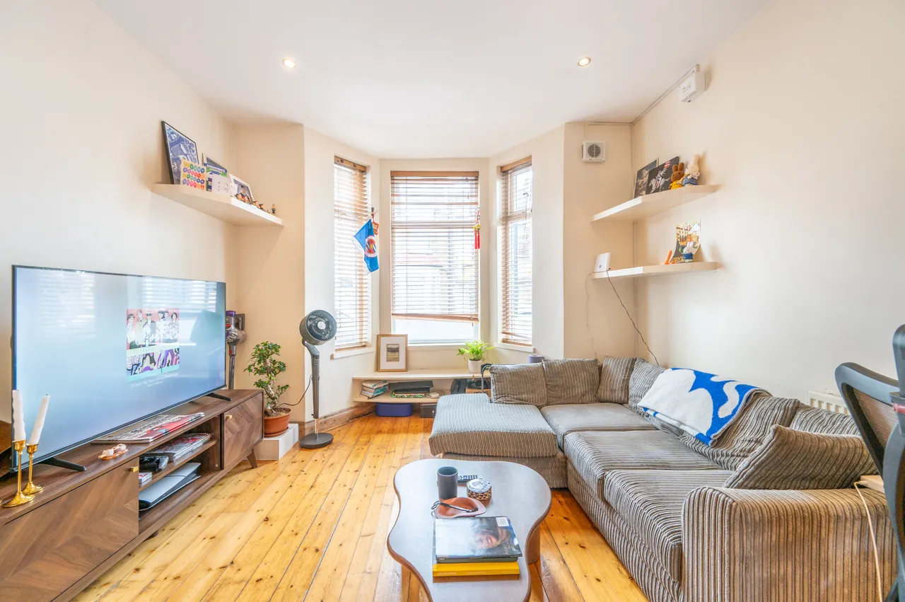 Flat 1, 21 Napier Road, London, photo 7