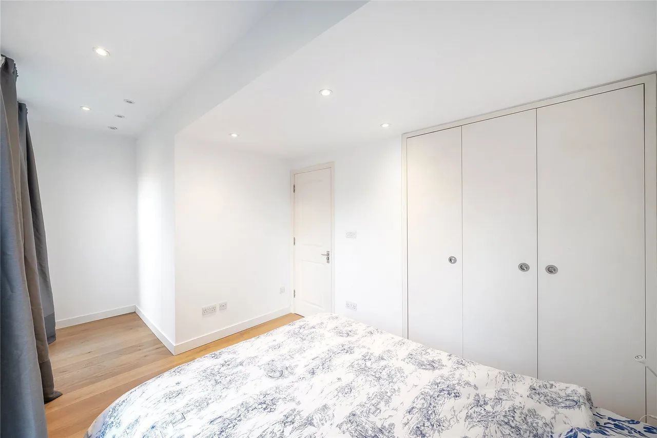 Stowe Road, Shepherds Bush, London, W12, photo 12