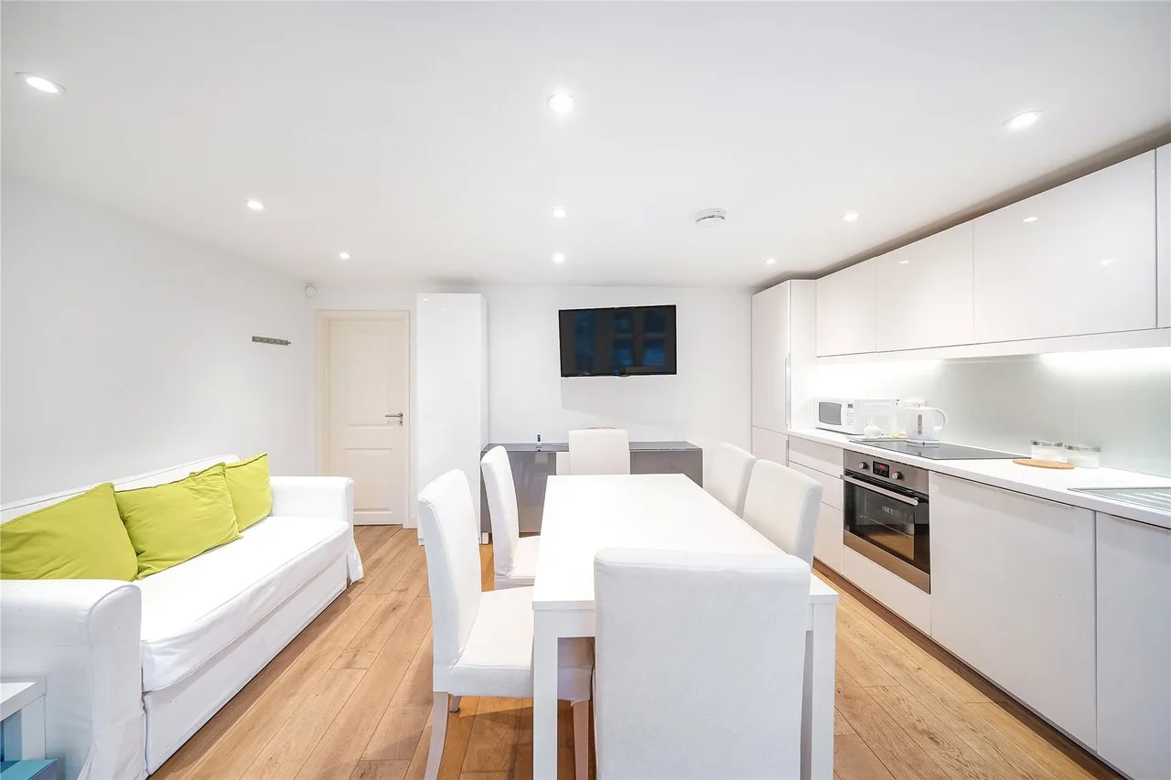 Stowe Road, Shepherds Bush, London, W12, photo 4