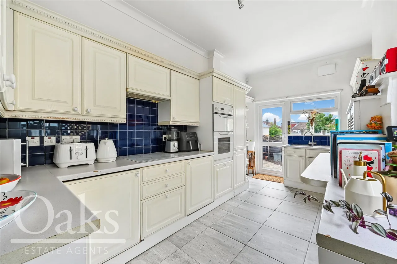 Manor Road, South Norwood, SE25, photo 5