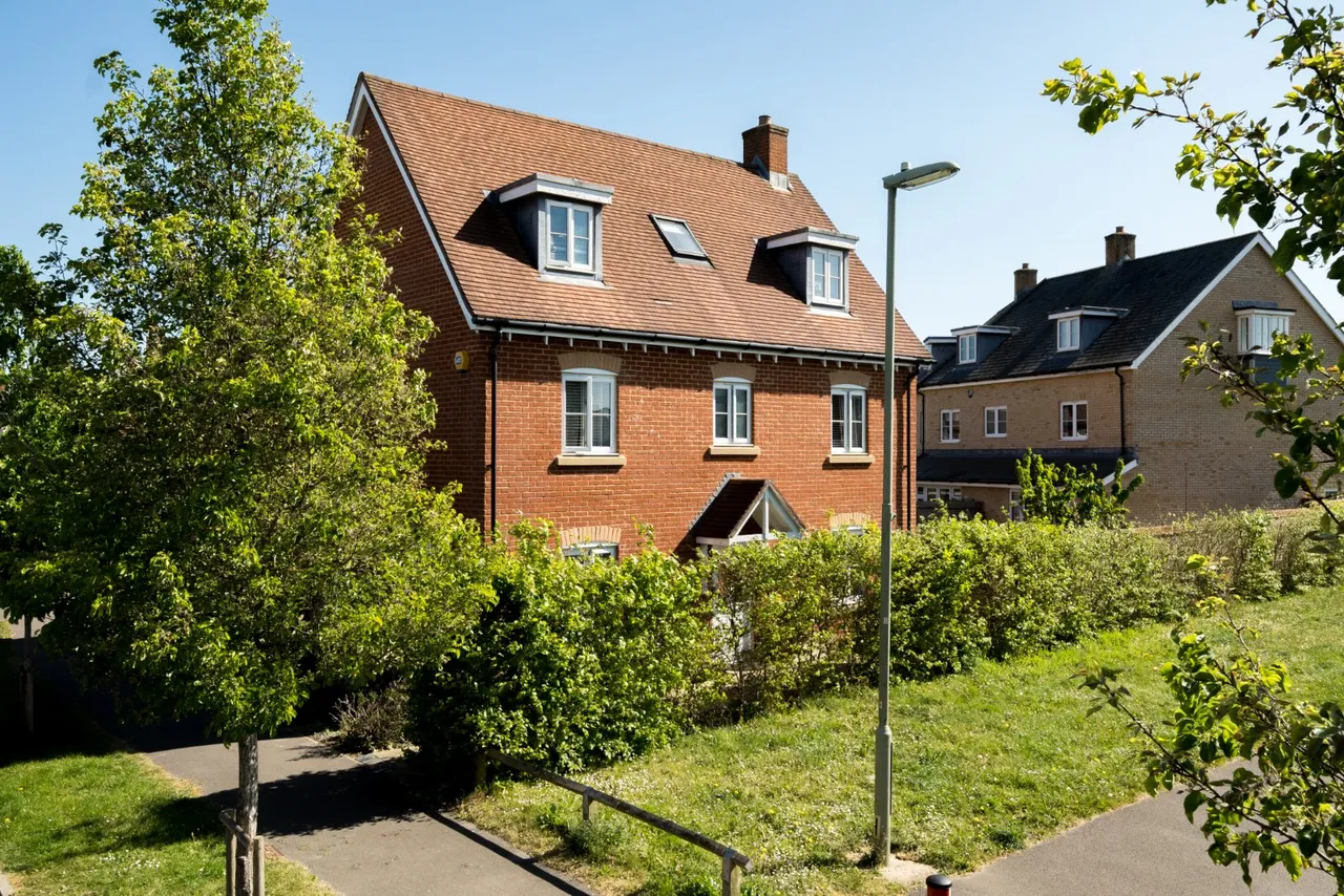 5 bed house for sale, Cutforth Way, Romsey, SO51