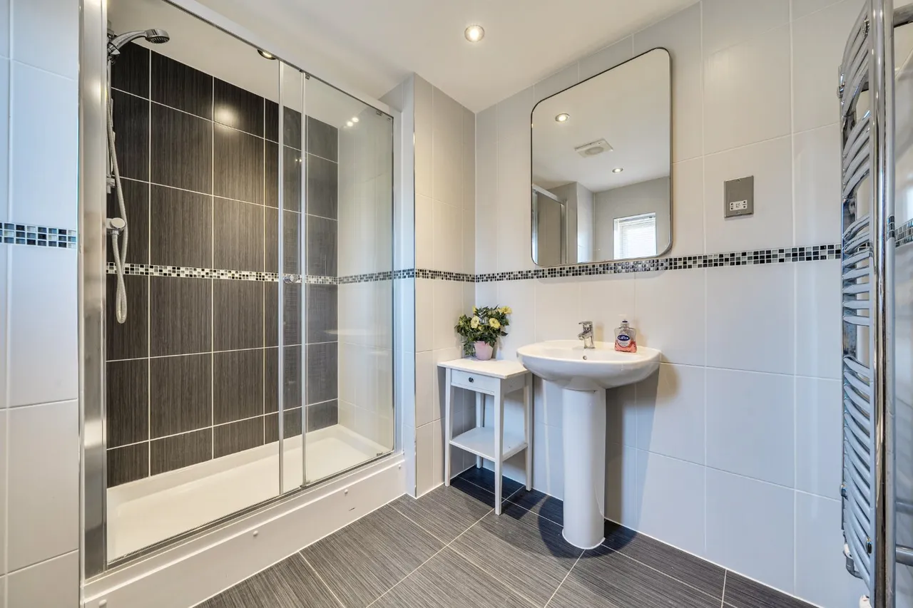Cutforth Way, Romsey, SO51, photo 8