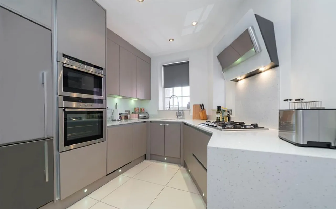 St. Johns Wood Road, St. Johns Wood Court, NW8, photo 8