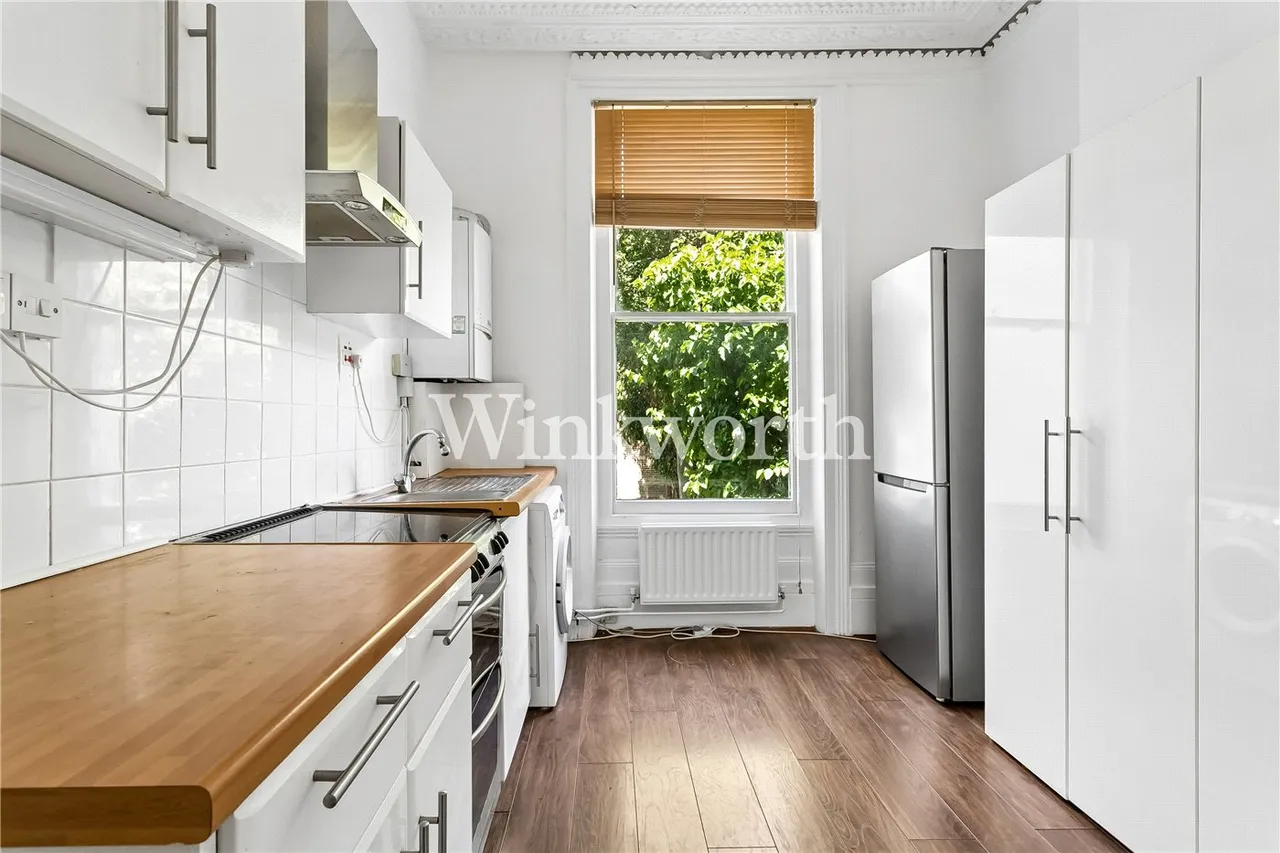 Endymion Road, London, N4, photo 9