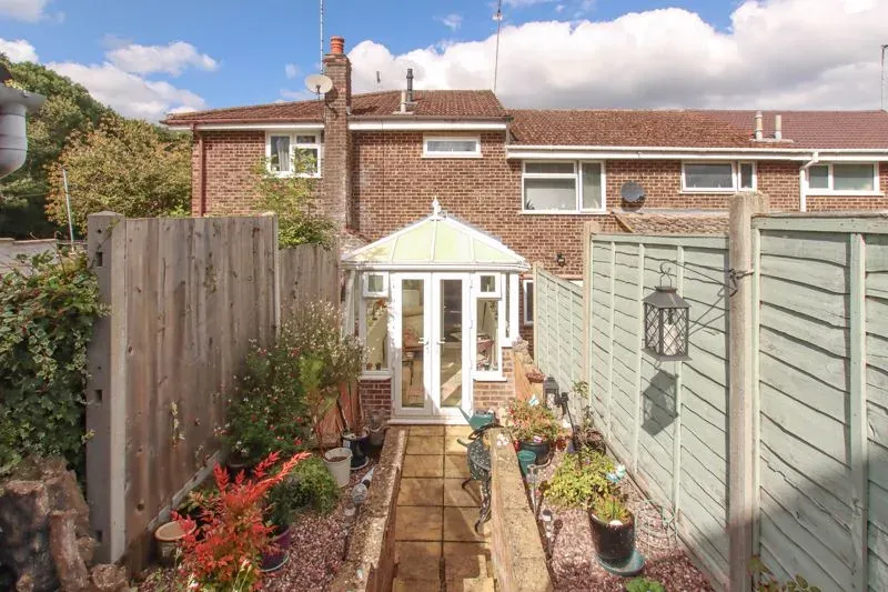 Tattershall Drive, Hemel Hempstead, Hertfordshire, HP2 7QG, photo 2