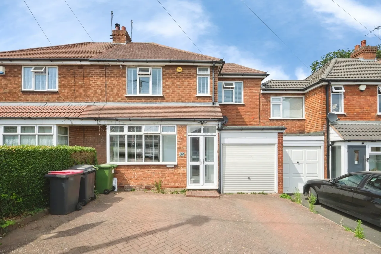3 bed house for sale, Rose Road, Coleshill, B46