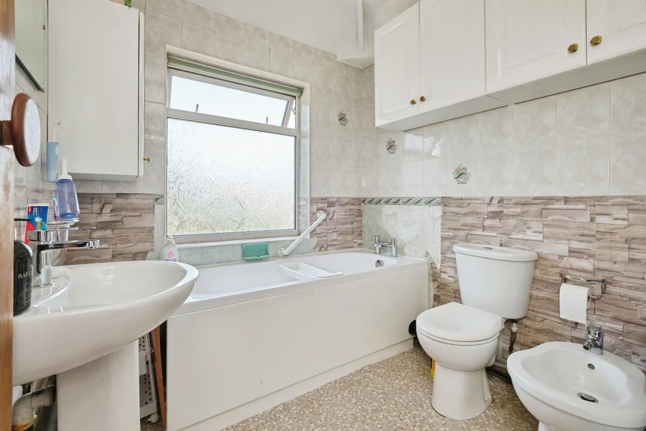 Rose Road, Coleshill, B46, photo 13