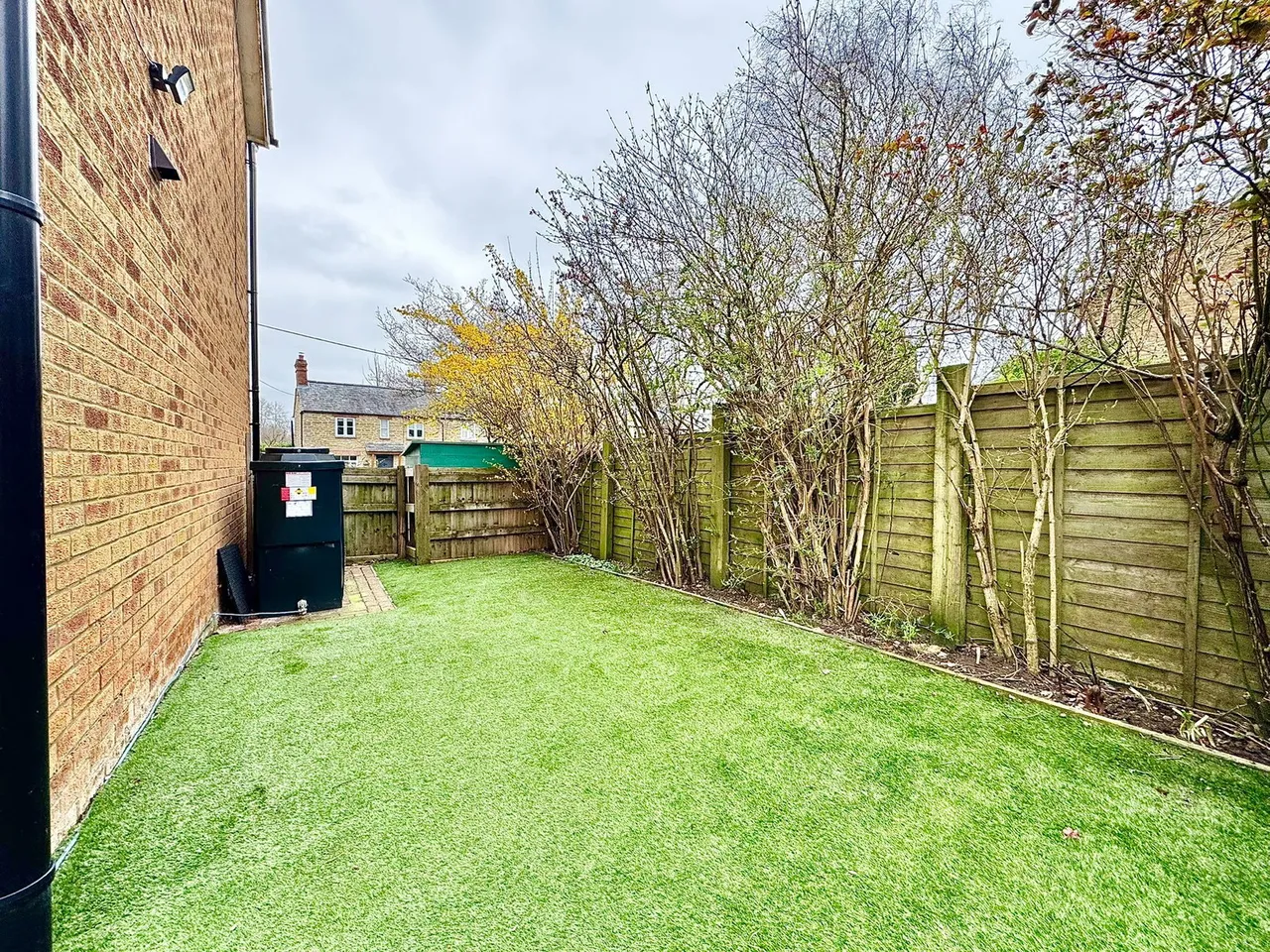 Church Street, Brackley, NN13 5QJ, photo 12