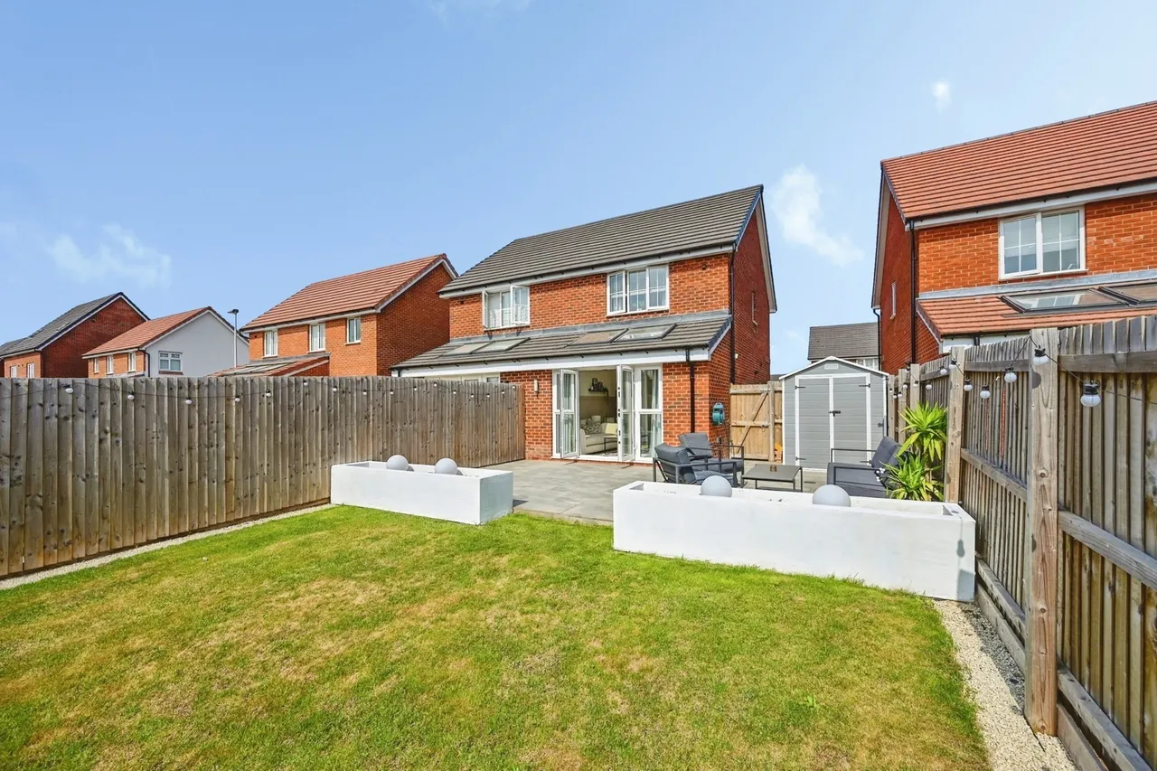 Goshawk Drive, Liverpool, L31, photo 16