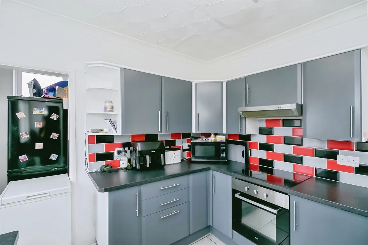Pencoedtre Road, Barry, CF63, photo 6