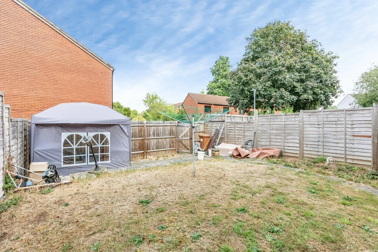 Higgins Square, NORTHAMPTON, photo 12