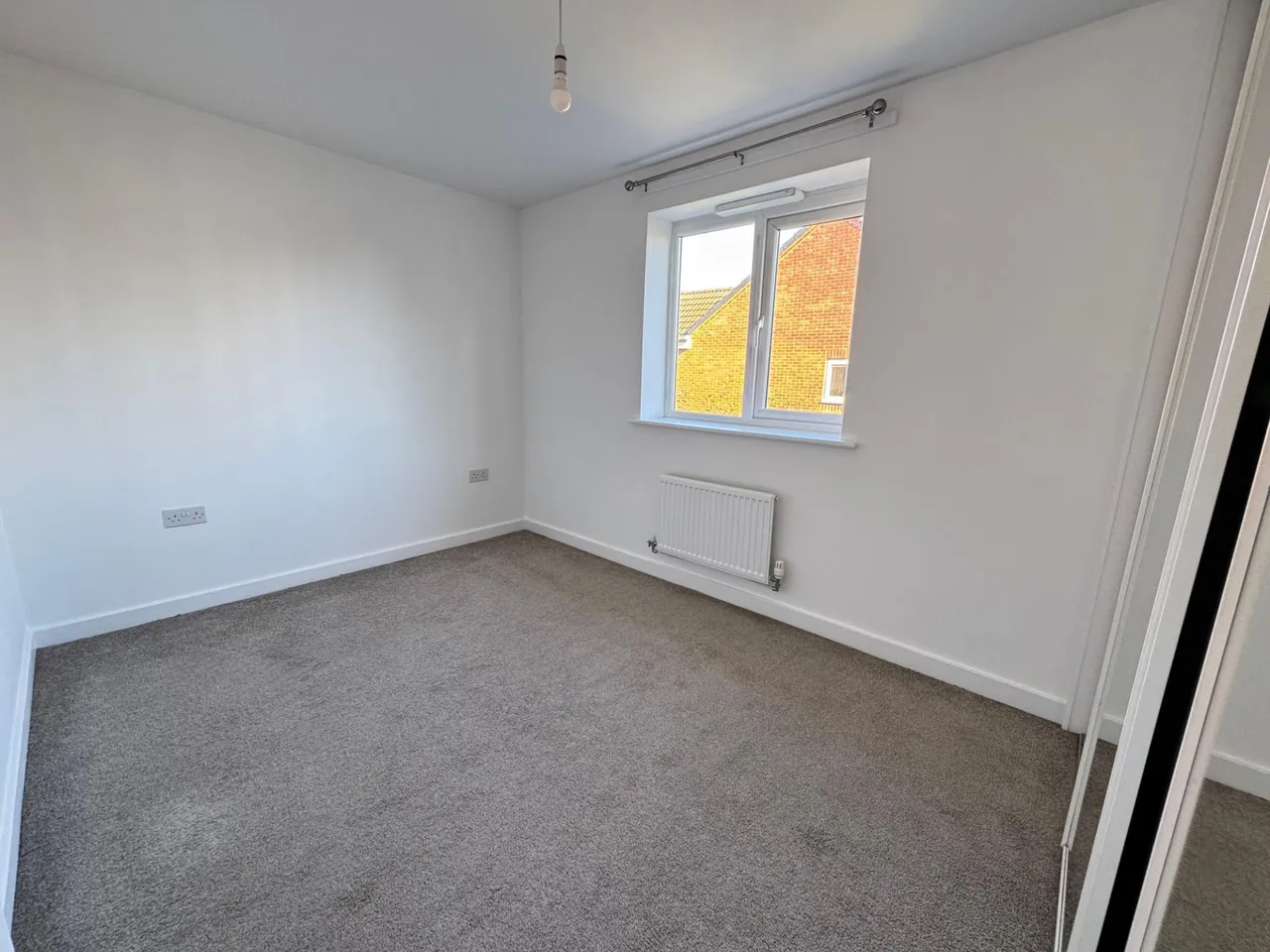 Adkins Close, Burton-On-Trent, DE14, photo 8