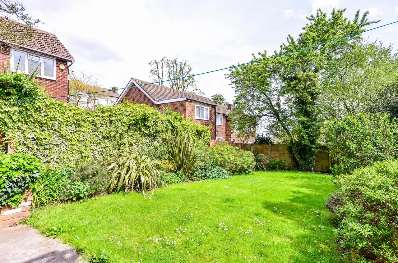 1 bed flat to rent, London, SE19