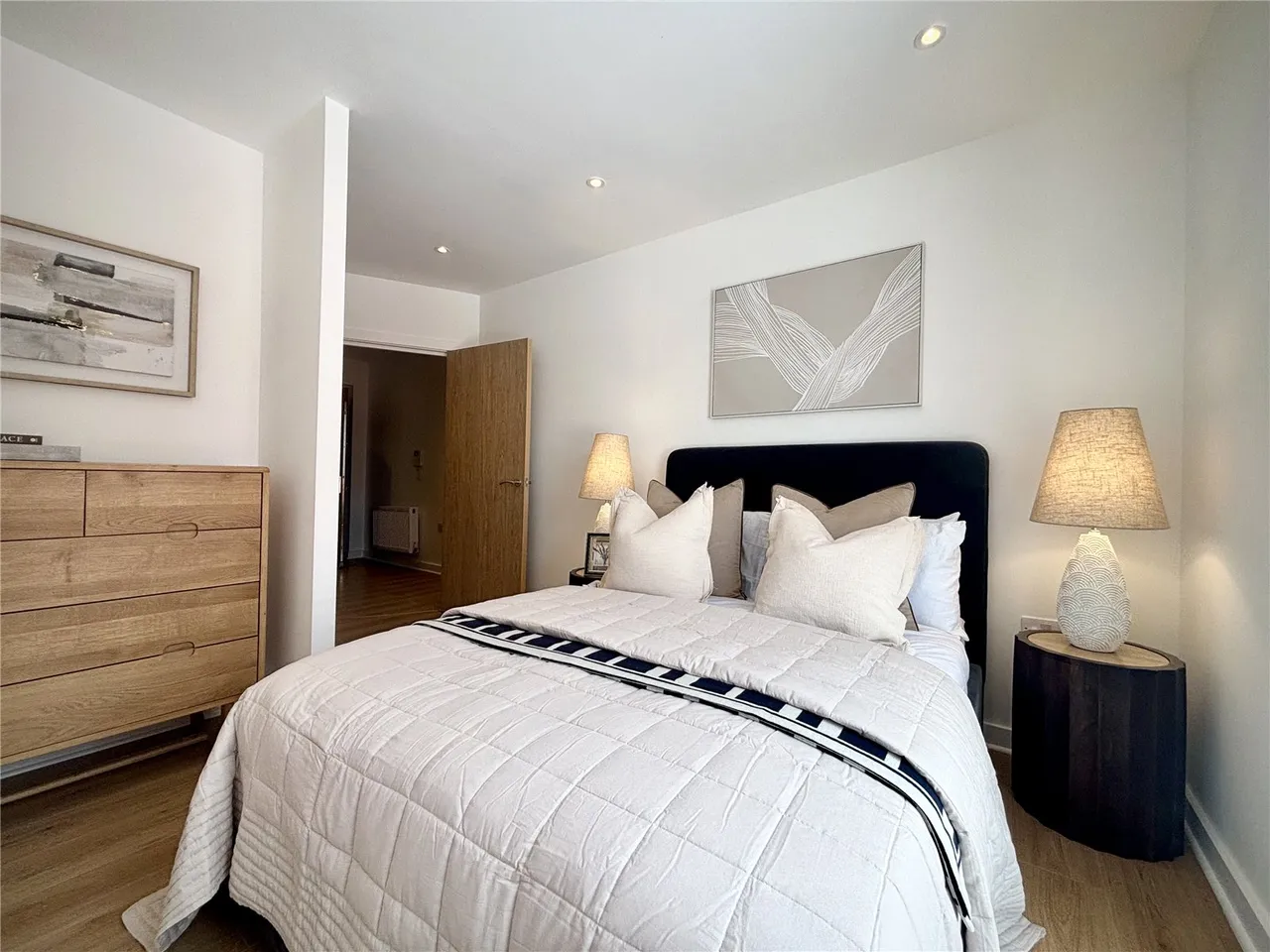 Victoria Road, Aldershot, Hampshire, GU11 1FT, photo 30