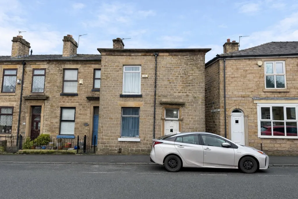 2 bed house for sale, Halliwell Road, Bolton, BL1