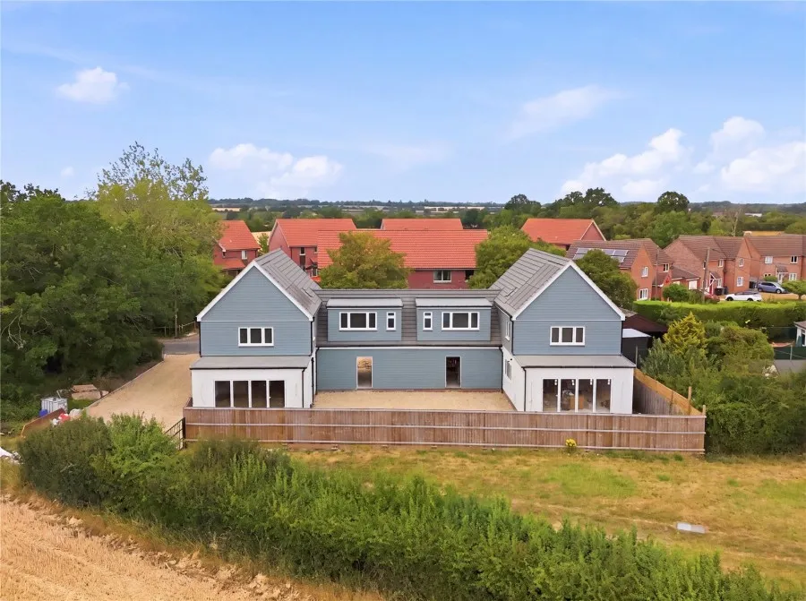 with 4 bedrooms in Wimbish, Nr Saffron Walden, CB10, photo 10