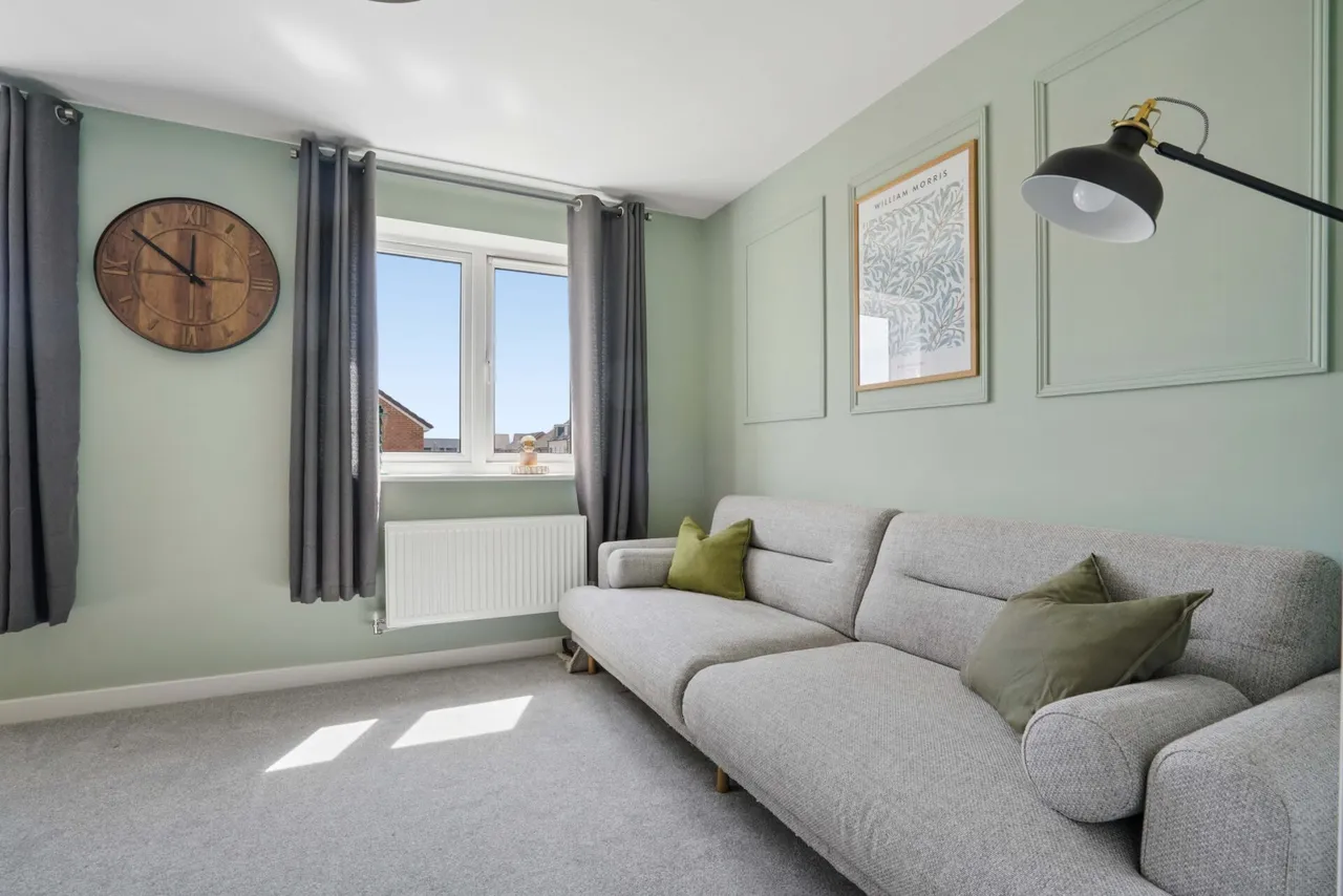 Vickers Way, Grove, OX12, photo 9