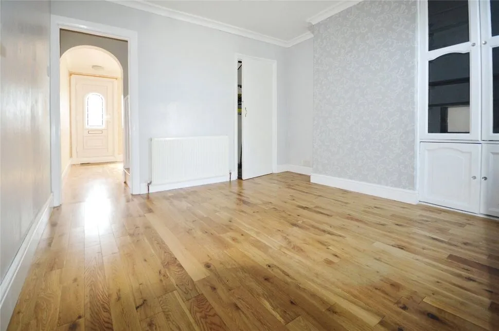 Mount Road, Rochester, Kent, ME1, photo 3