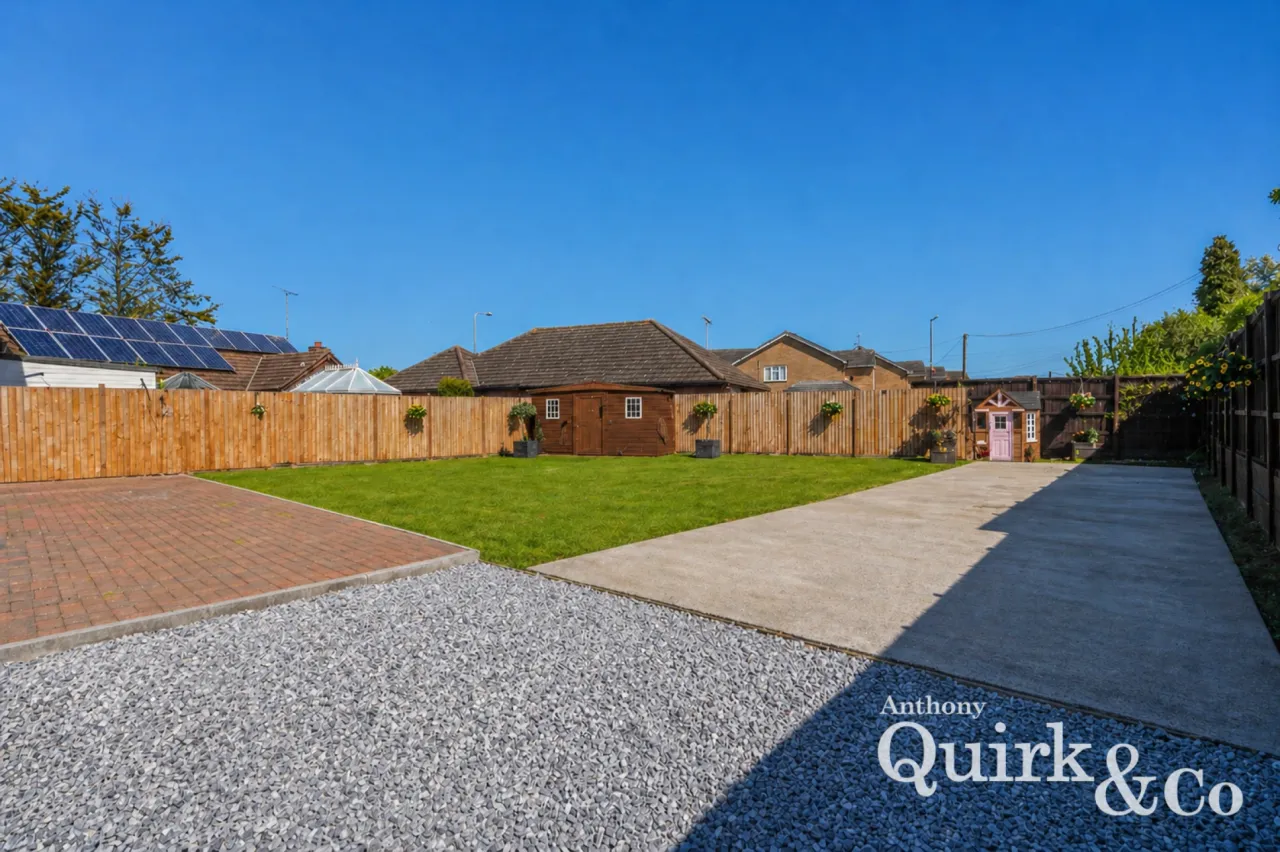 Prince William Avenue, Canvey Island, SS8, photo 32