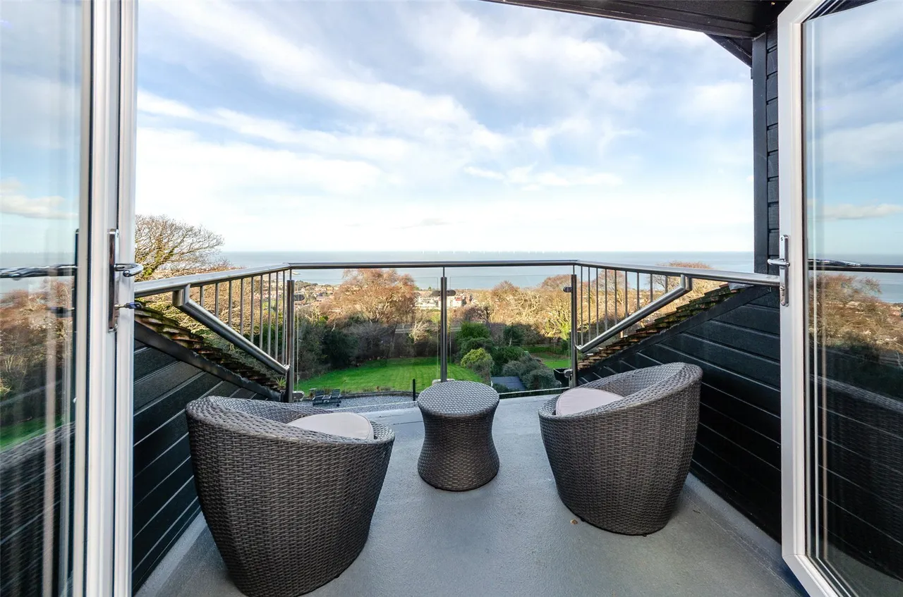 Pen Y Bryn Road, Colwyn Bay, LL29, photo 20