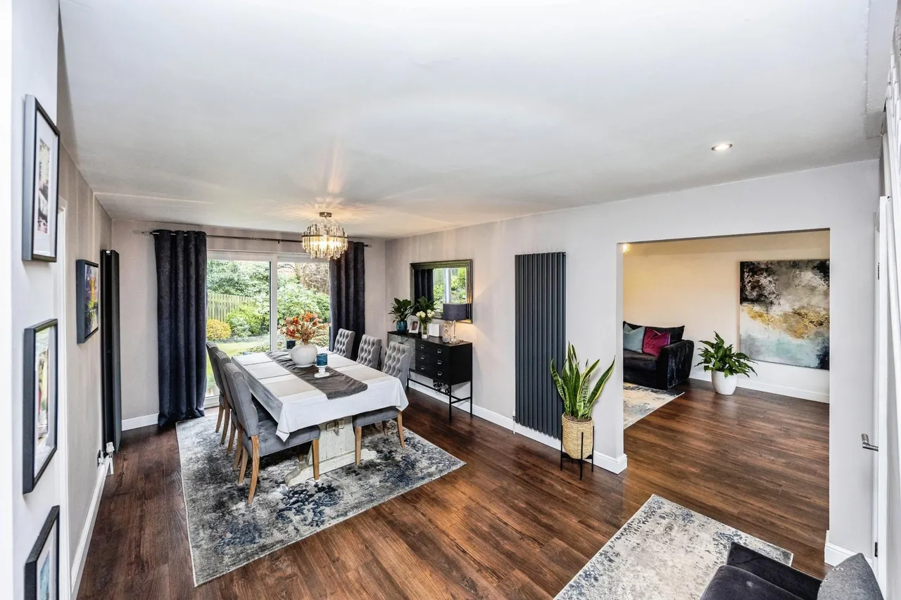 Wakefield Road, Huddersfield, HD8, photo 3
