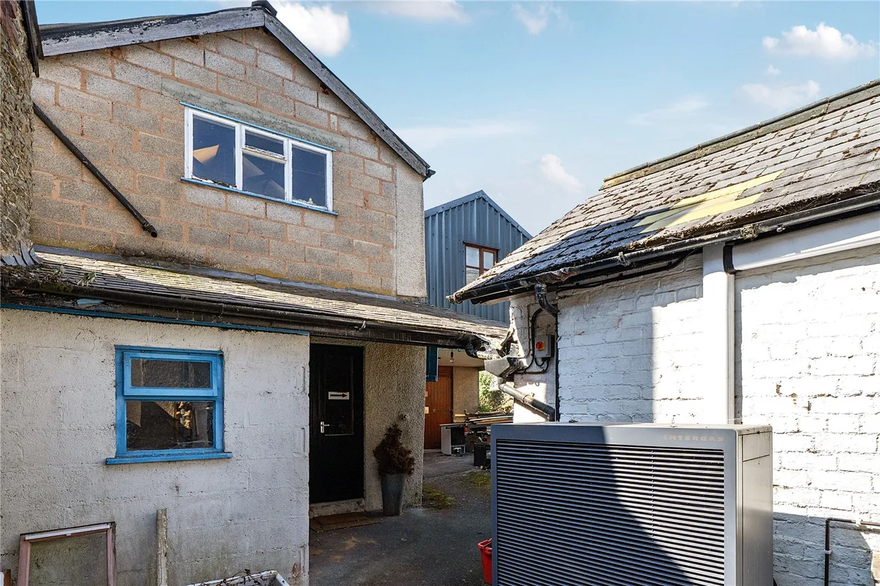 High Street, Knighton, Powys, LD7 1AT, photo 26
