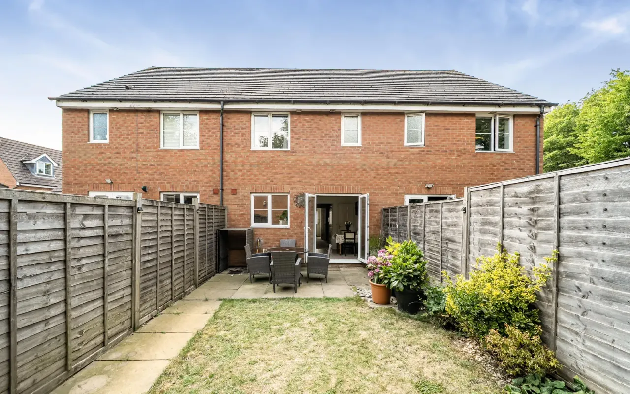 Fox Hedge Way, Sharnbrook, Bedford, photo 17