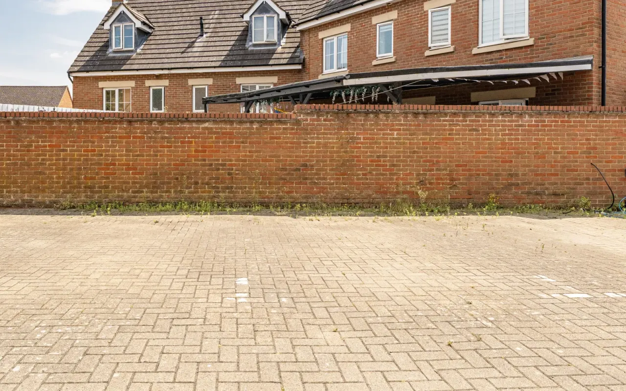Fox Hedge Way, Sharnbrook, Bedford, photo 18