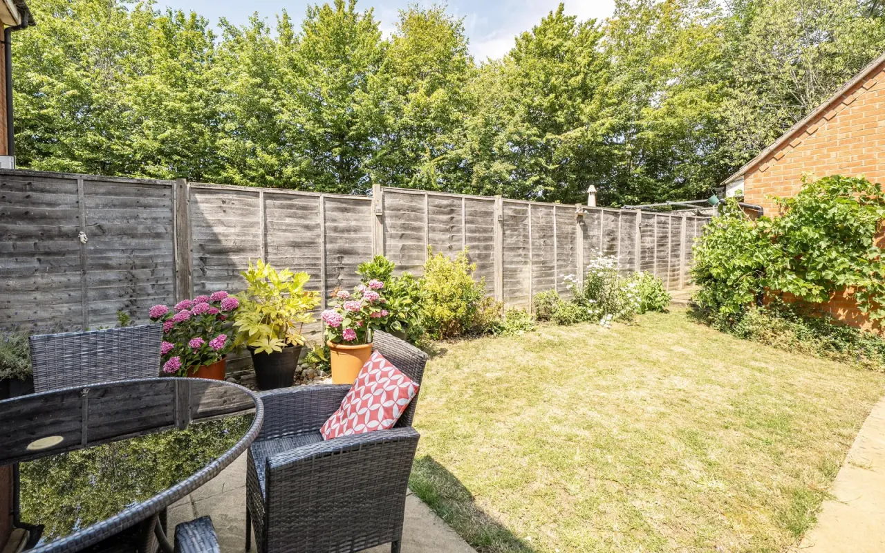 Fox Hedge Way, Sharnbrook, Bedford, photo 16