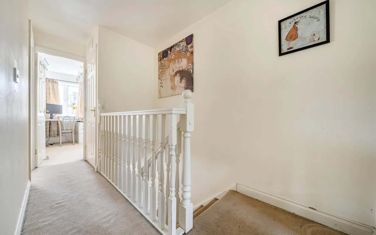 Fox Hedge Way, Sharnbrook, Bedford, photo 8