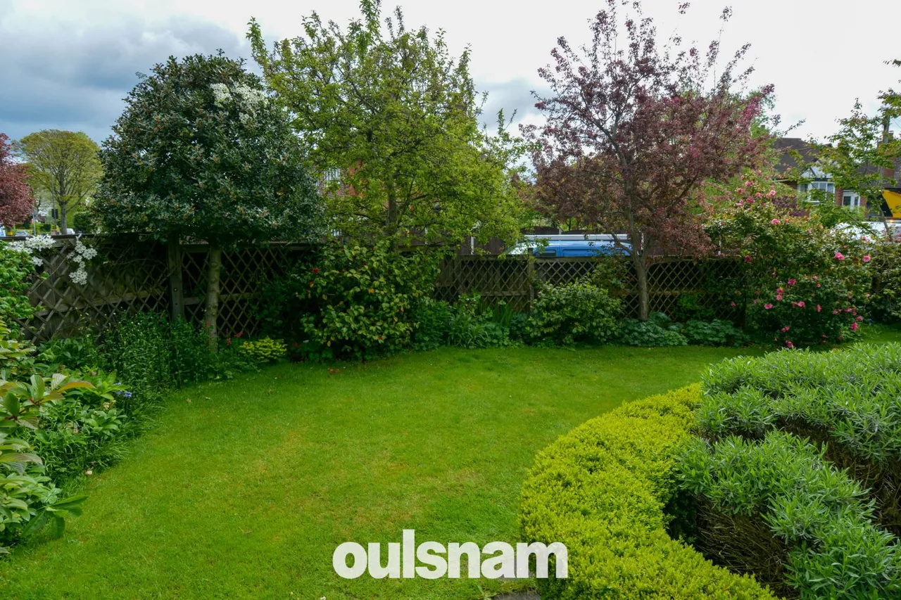 Woodland Road, Northfield, Birmingham, West Midlands, B31 2HS, photo 2