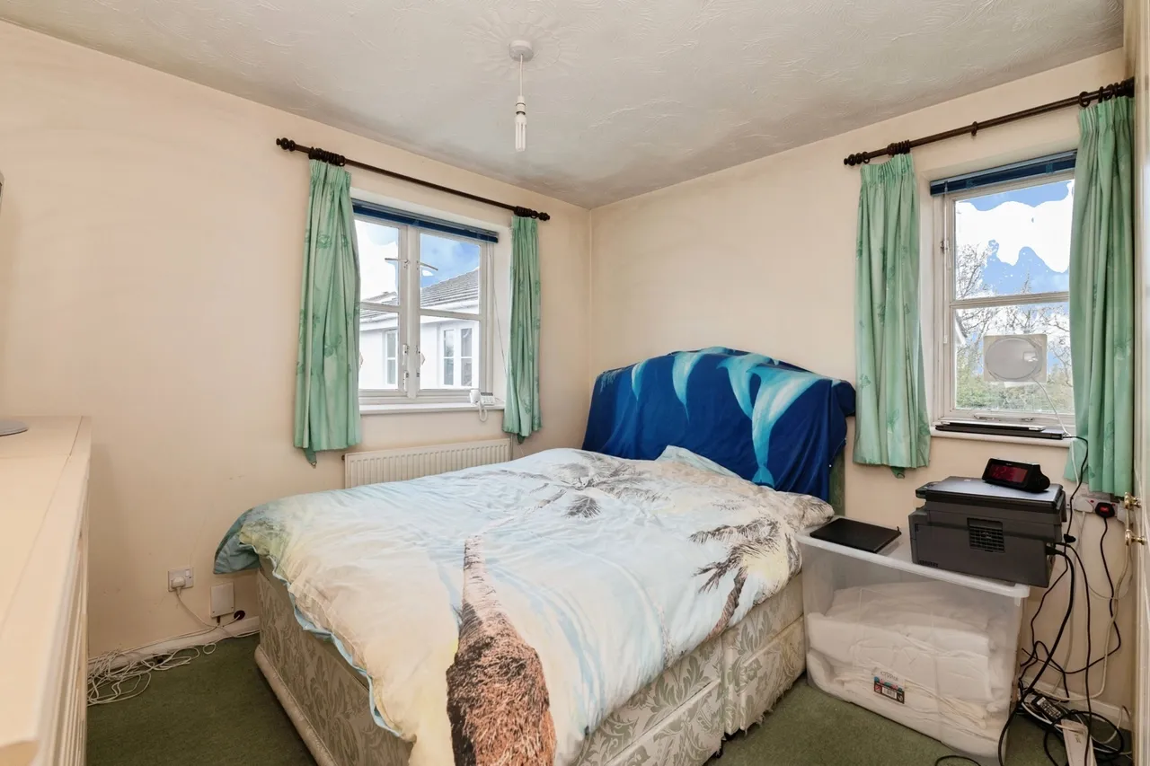 Grifon Road, Chafford Hundred, Grays, Essex, RM16, photo 6