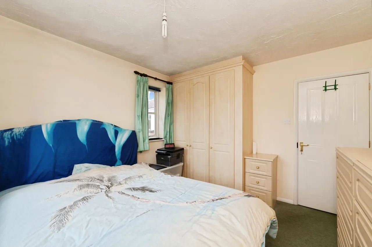 Grifon Road, Chafford Hundred, Grays, Essex, RM16, photo 9