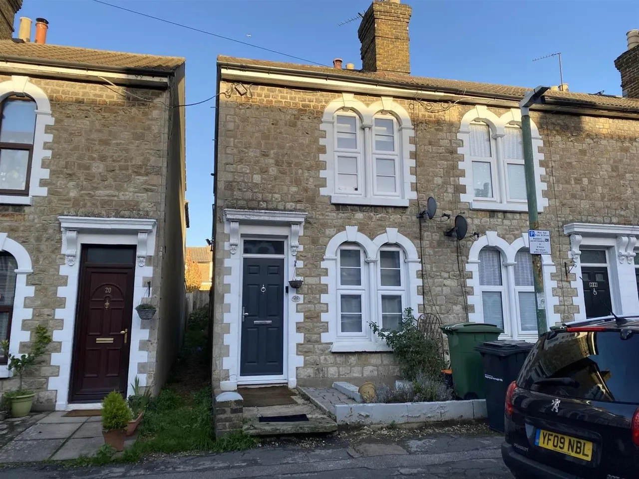 3 bed house to rent — Waterlow Road, Maidstone, Kent ME14 2TR