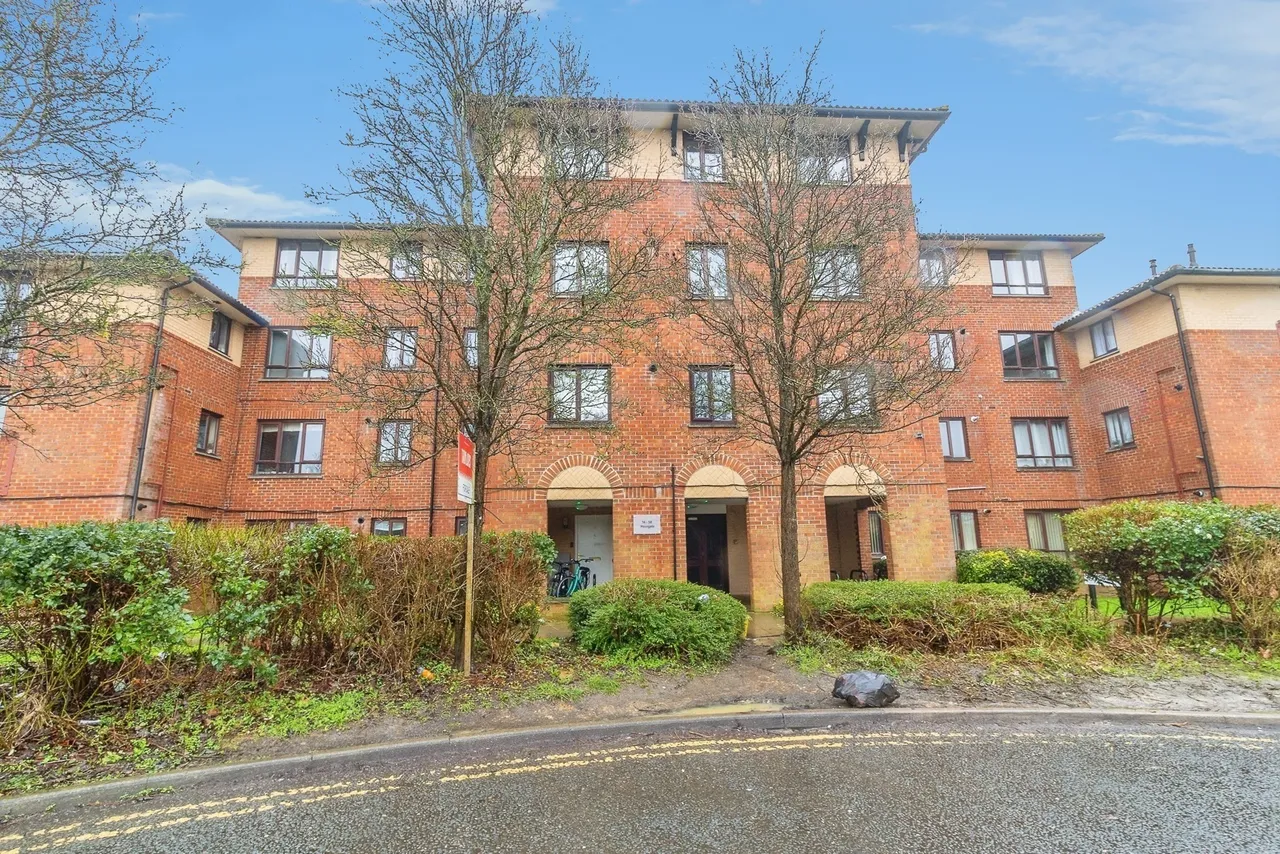 Moorgate, Leadenhall, Milton Keynes, Buckinghamshire, MK6, photo 4