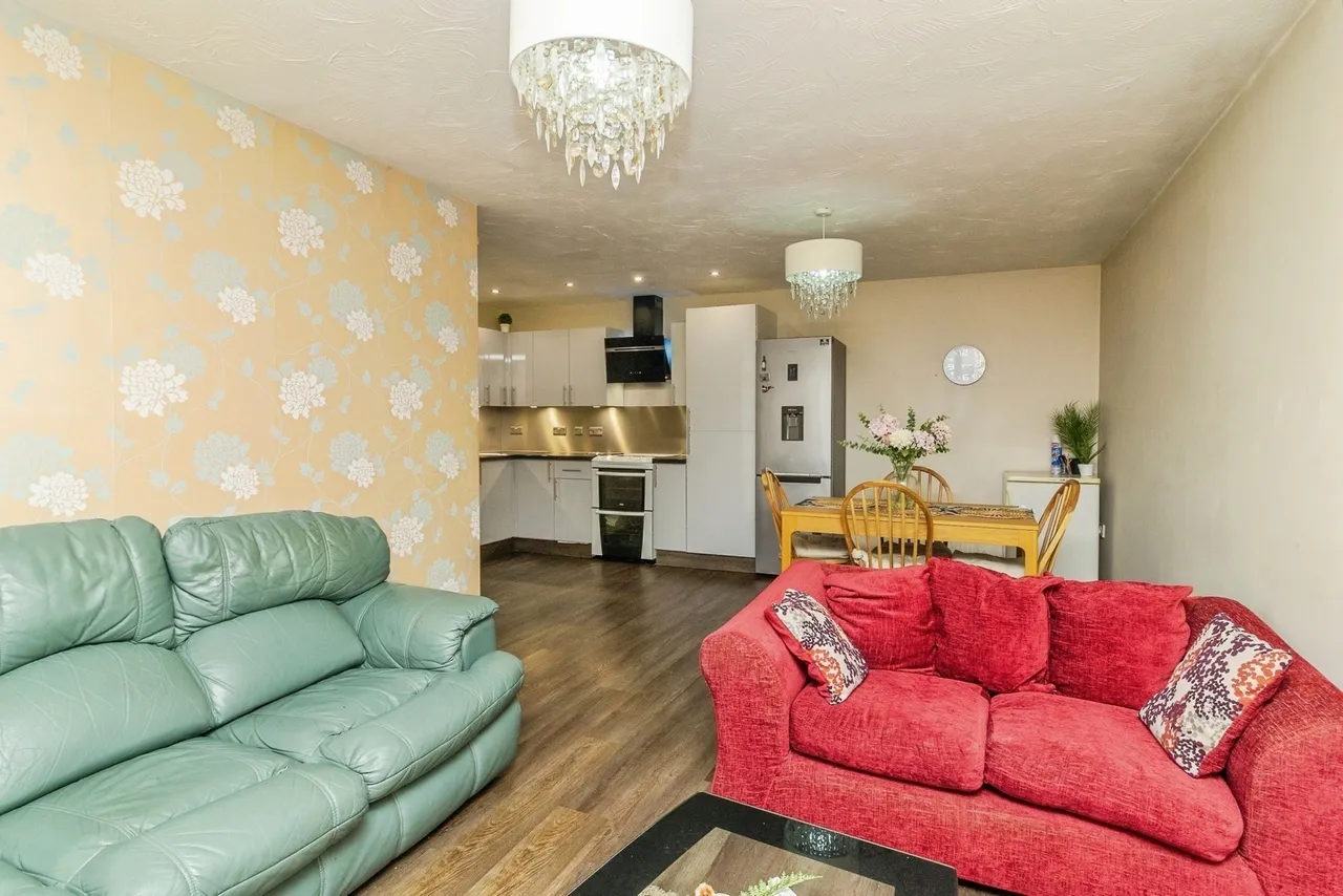 Moorgate, Leadenhall, Milton Keynes, Buckinghamshire, MK6, photo 6