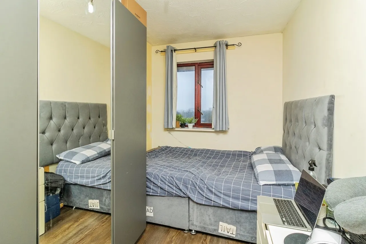 Moorgate, Leadenhall, Milton Keynes, Buckinghamshire, MK6, photo 10