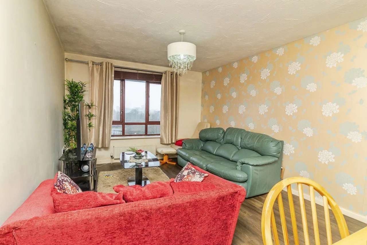 Moorgate, Leadenhall, Milton Keynes, Buckinghamshire, MK6, photo 15