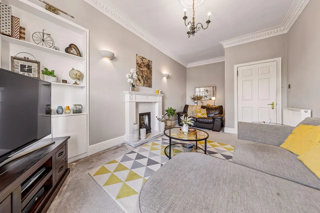 Dumbarton Road, Scotstoun, G14, photo 3