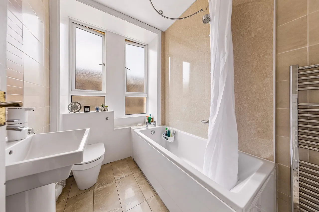 Dumbarton Road, Scotstoun, G14, photo 11
