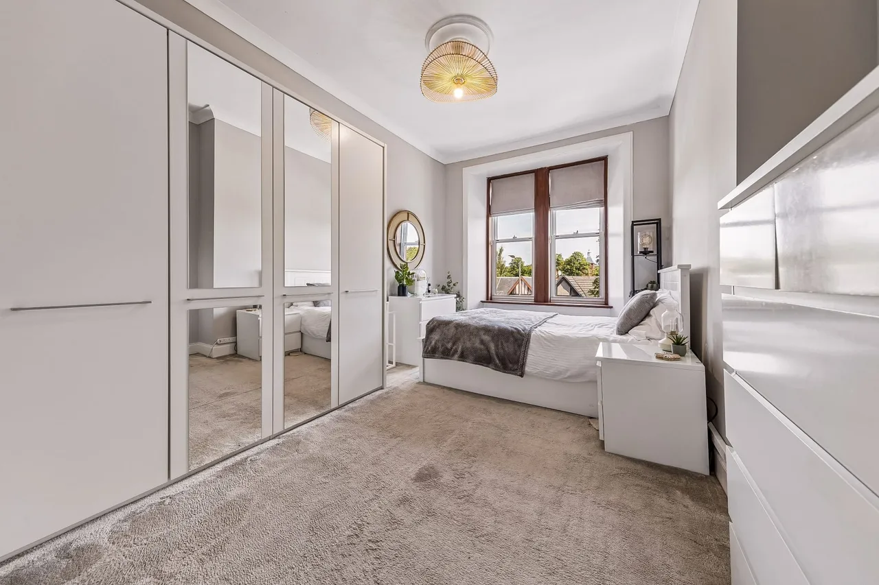 Dumbarton Road, Scotstoun, G14, photo 6