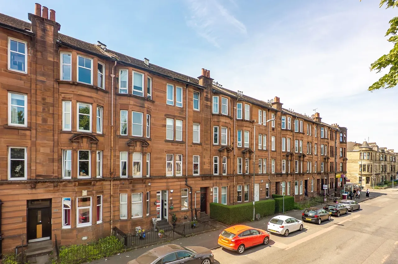 2 bed flat to rent, Dumbarton Road, Scotstoun, G14